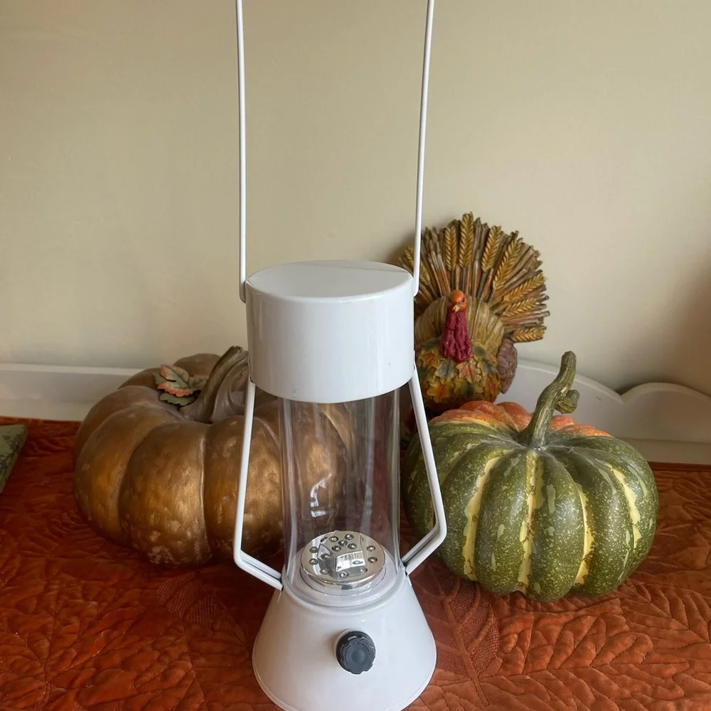 Indoor white lantern with tall handle (plastic)